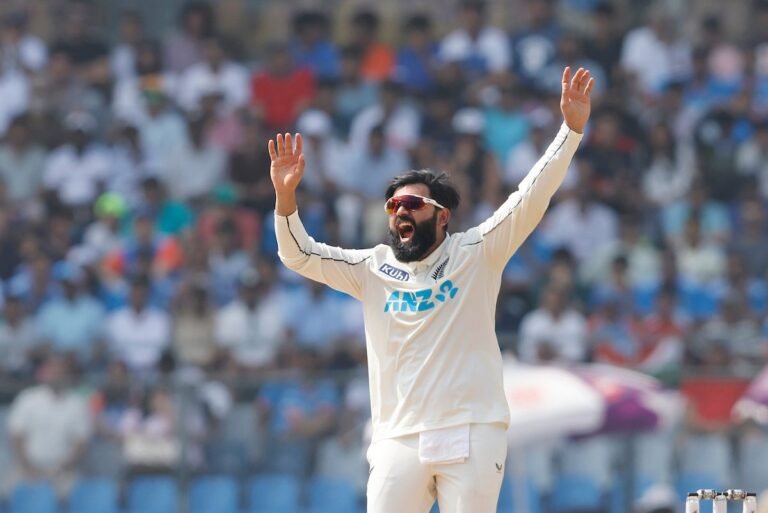 వివాదాస్పద నిర్ణయానికి వెనుదిరిగిన రిషబ్ పంత్, టీమిండియా ఓటమి