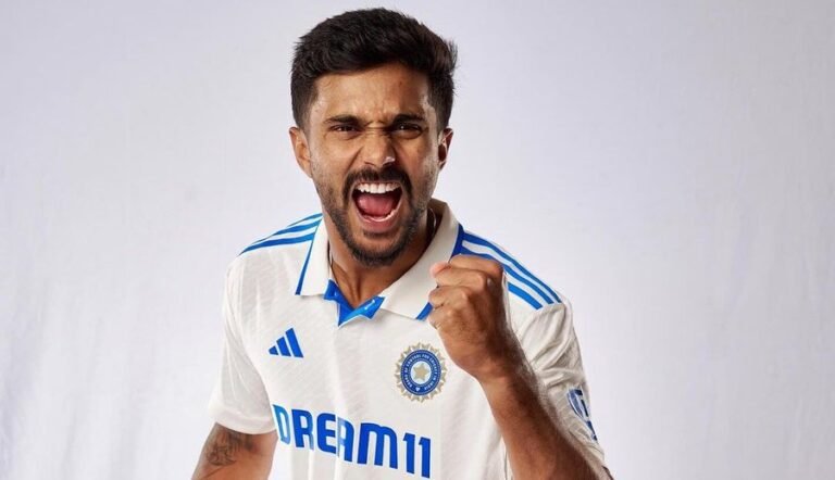 ఆస్ట్రేలియాతో టెస్టులో టీమిండియాను ఆదుకున్న తెలుగోడు