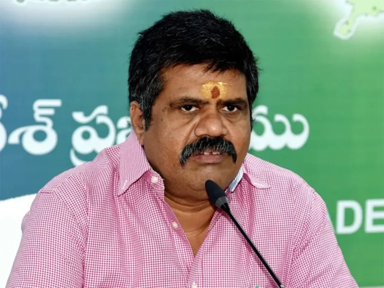 వైఎస్సార్సీపీని వీడిన మరో మాజీ మంత్రి!ఆయన కూడా అటే!!