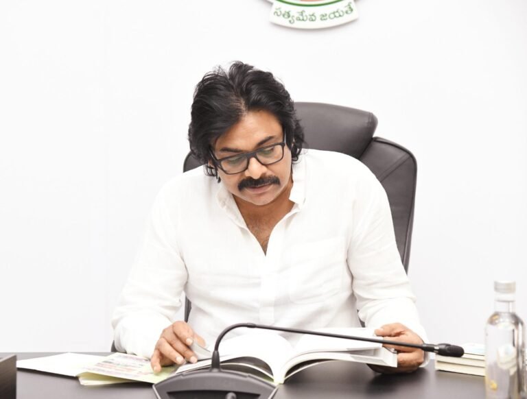 అదీ పవన్.. అదే రూటు! పిఠాపురంలో పట్టు సడలకూడదంటే..!
